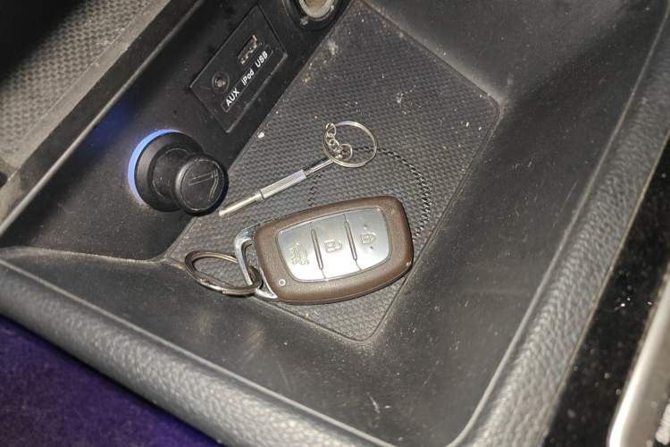 Used Hyundai Mistra 2014 1.8L Automatic Smart GLS
