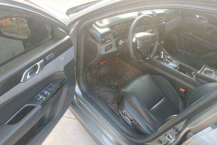 Used Lynk & Co 03 2021 2.0TD Automatic Trendy Champion Edition
