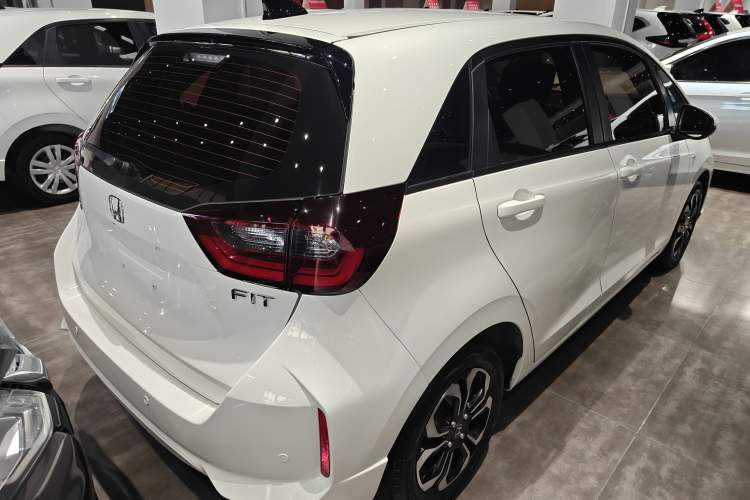 Used Honda Fit 2021 1.5L CVT Trend Edition
