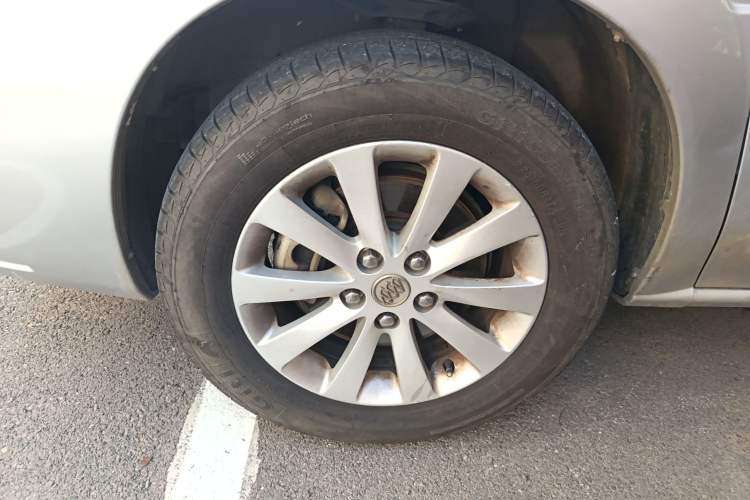 Used Buick GL8 2014 2.4L Classic Edition
