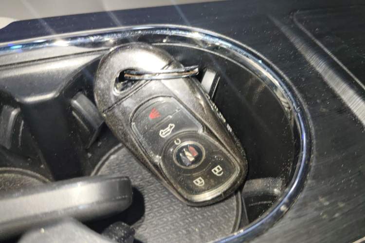 Used Buick GL8 2023 ES Lu Zun Comfort Model
