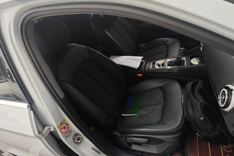 Used Audi A3 2020 Limousine 35 TFSI Fashion Edition China VI Emission Standard