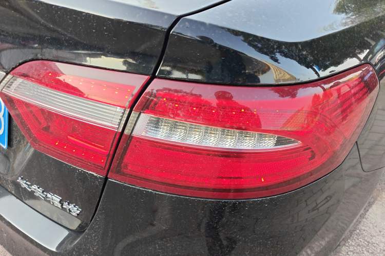 Used Ford Taurus 2017 EcoBoost 245 Luxury Model
