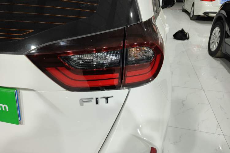 Used Honda Fit 2022 1.5L CVT Trendy Sunroof Edition