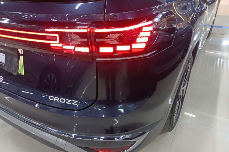 Used Volkswagen ID.6 CROZZ 2022 Long-Range PRO Edition
