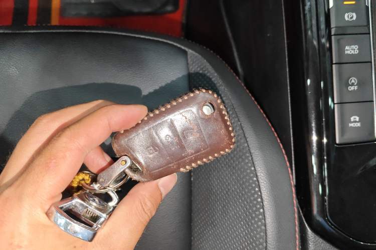 Used Volkswagen Tayron 2019 330TSI Two-Wheel Drive Luxury Model China VI Standard