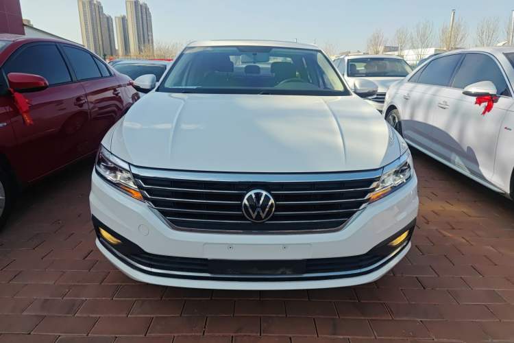 Used Volkswagen Lavida 2021 1.5L Automatic Comfort Edition
