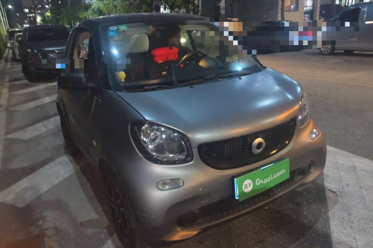 Used  fortwo 2019 0.9T 66kW Hardtop Wind Power Edition China VI
