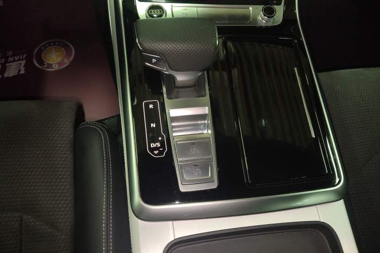 Used Audi Q8 2019 55 TFSI Prestige Dynamic Edition
