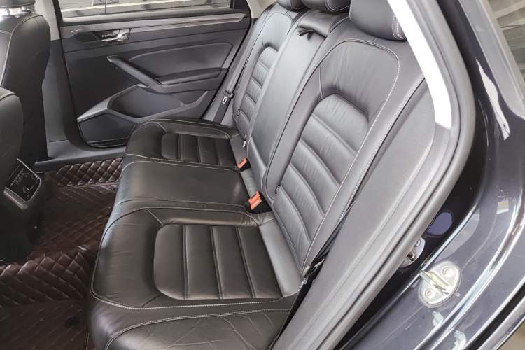 Used Volkswagen Passat 2017 280TSI DSG Luxury Edition
