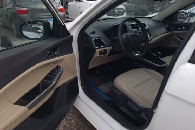 Used Ford Escort 2017 Revised Version 1.5L Manual Comfort Edition
