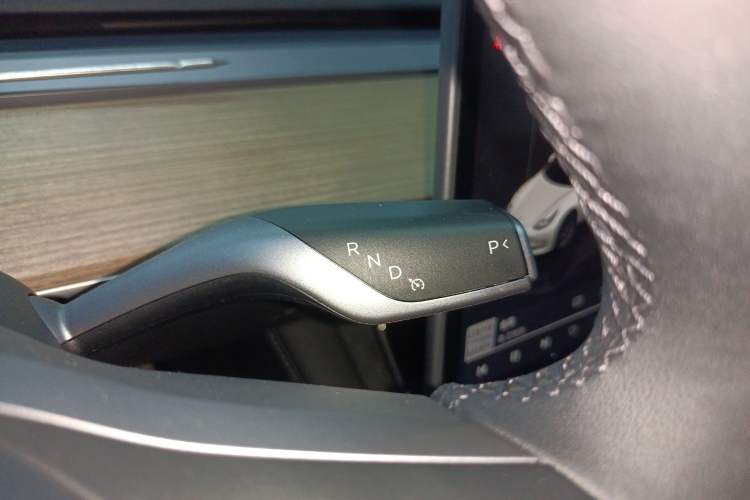 Used Tesla Model 3 2022 Rear-Wheel-Drive Version
