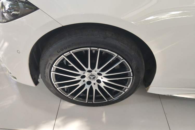 Used Mercedes-Benz C-Class 2023 Restyled C 260 L Sport Edition
