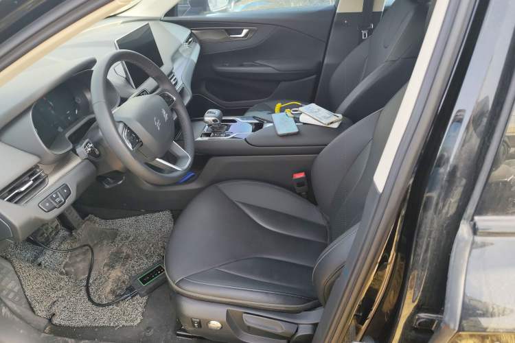 Used Hongqi E-QM5 2023 Revised Version Basic Travel Edition
