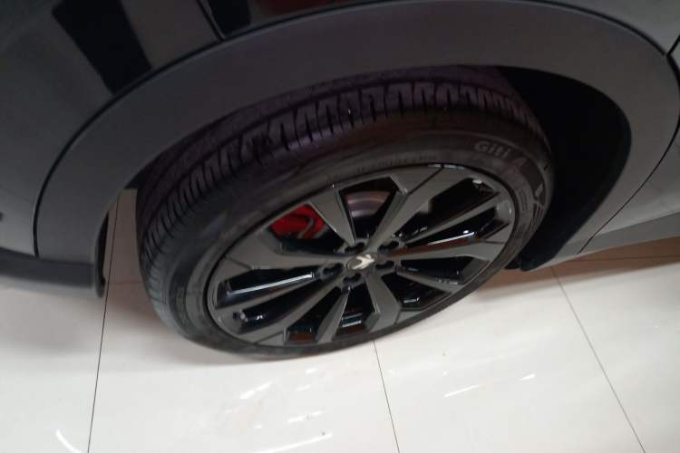 Used ARCFOX Alpha T5 2025 660 MAX
