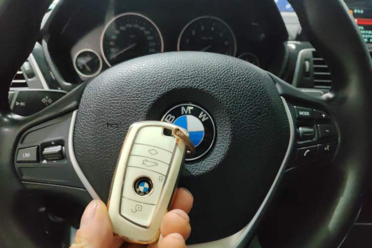 Used BMW 3 Series 2018 320Li Fashion Model
