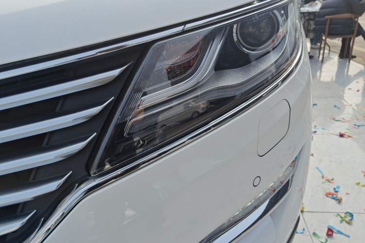 Used Lincoln MKC 2018 2.0T Two-Wheel Drive Luxury Edition
