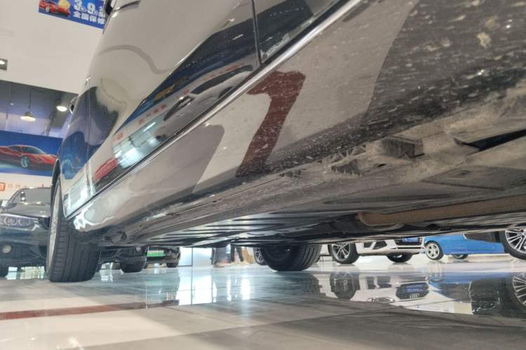 Used Mercedes-Benz E-Class 2022 Second Facelift E 300 L Fashion Edition
