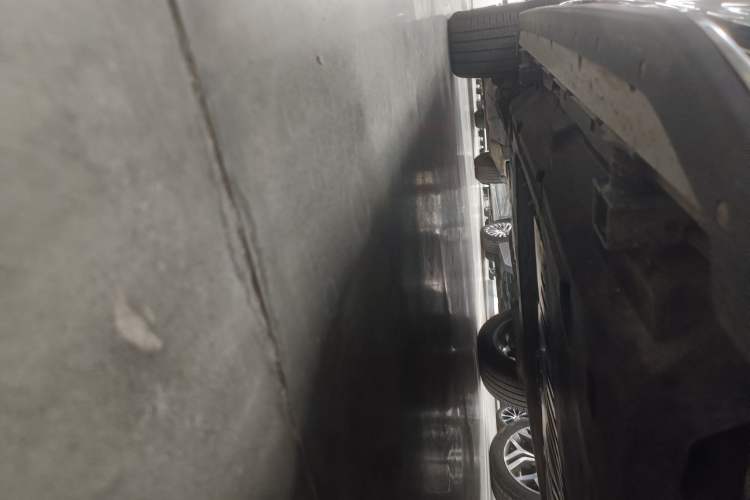 Used Land Rover Discovery Sport New Energy 2022 Facelifted P300e Plug-in Hybrid Electric Version
