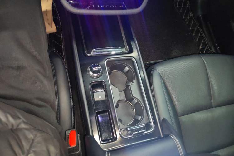 Used Lincoln Corsair 2020 2.0T Two-Wheel Drive Luxury Edition