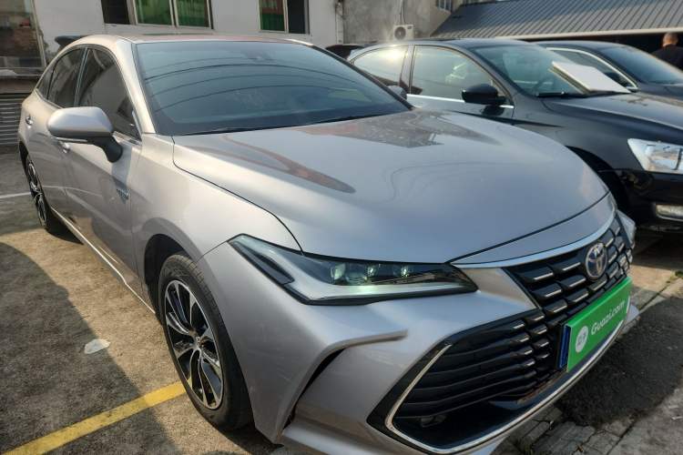 Used Toyota Avalon 2022 Dual-Engine 2.5L Luxury Edition
