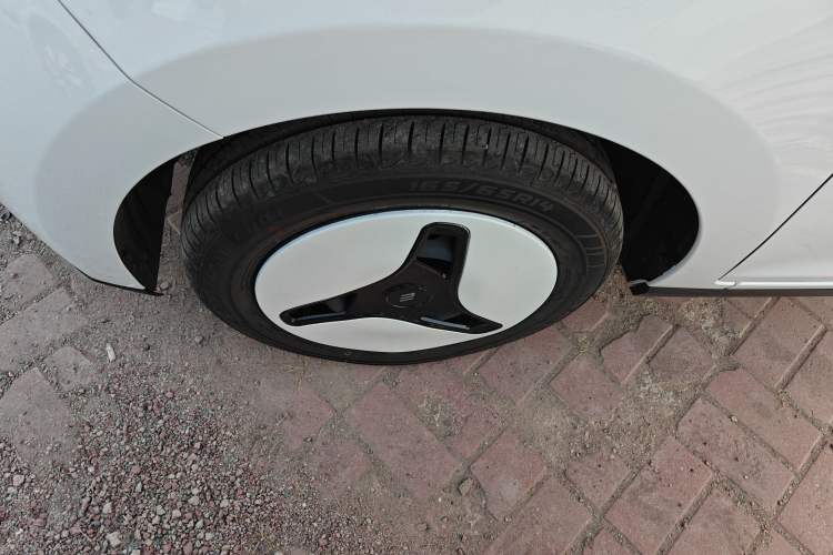 Used JMEV Xiao Qilin 2024 201km Comfort Version
