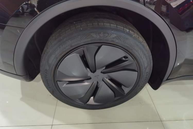 Used Tesla Model Y 2026 Rear-Drive Model