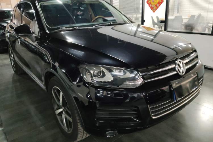 Used Volkswagen Touareg 2011 3.0 TSI Comfort Version