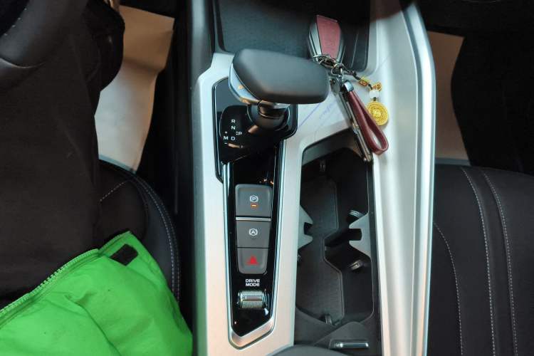 Used Geely Auto Preface 2025 Dongfang Yao 1.5TD Fuyao Edition
