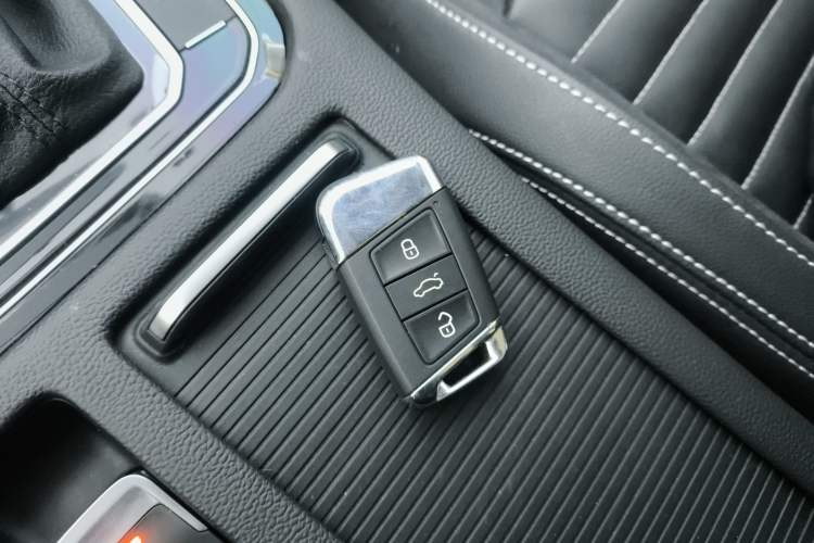 Used Volkswagen Magotan 2020 280TSI DSG Comfort Edition
