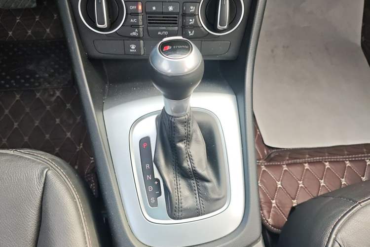 Used Audi Q3 2018 30 TFSI Fashion Edition Collector's Version
