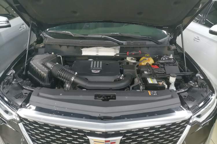 Used Cadillac XT6 2021 2.0T 6-Seater Two-Wheel Drive Luxury Version
