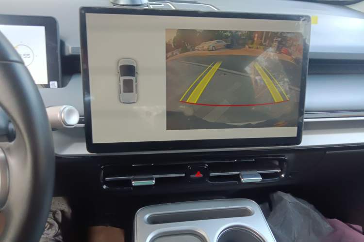 TDK.VehicleDetails.img