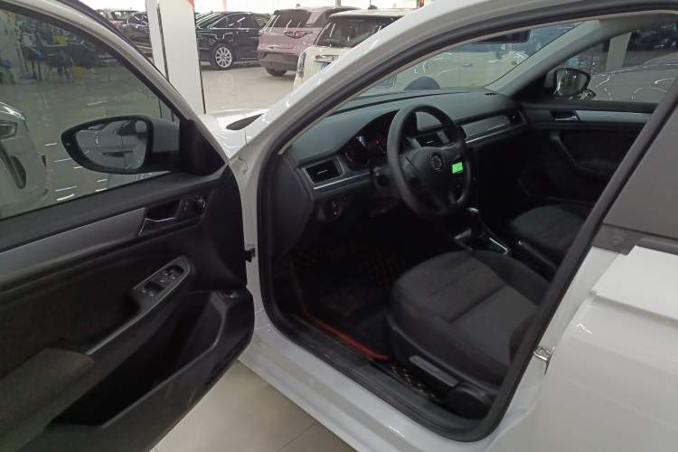 Used Volkswagen Bora 2019 Facelift Bora·Legend 1.5L Automatic Fashion Edition China VI Standard
