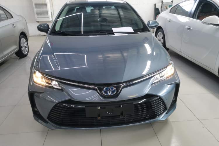 Used Toyota Corolla 2021 Dual-Motor 1.8L E-CVT Elite Edition
