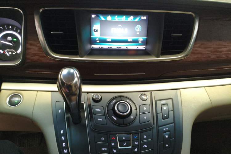 Used Buick GL8 2017 25S Prestige Version China V Standard
