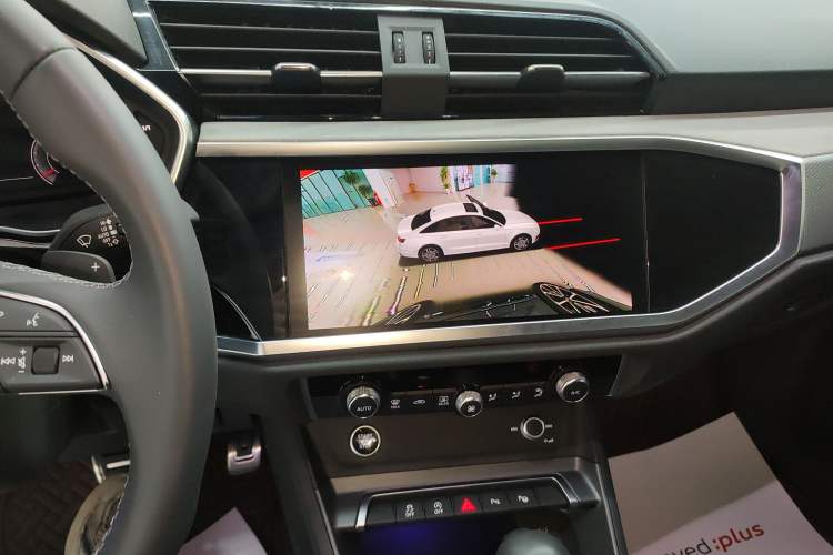 Used Audi Q3 2024 35 TFSI Fashion Dynamic Edition
