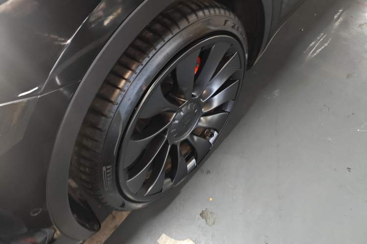 Used Tesla Model Y 2022 Performance High-Performance All-Wheel-Drive Version
