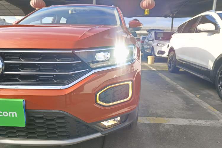 Used Volkswagen T-ROC 2020 230TSI DSG Two-Wheel Drive Advanced Version