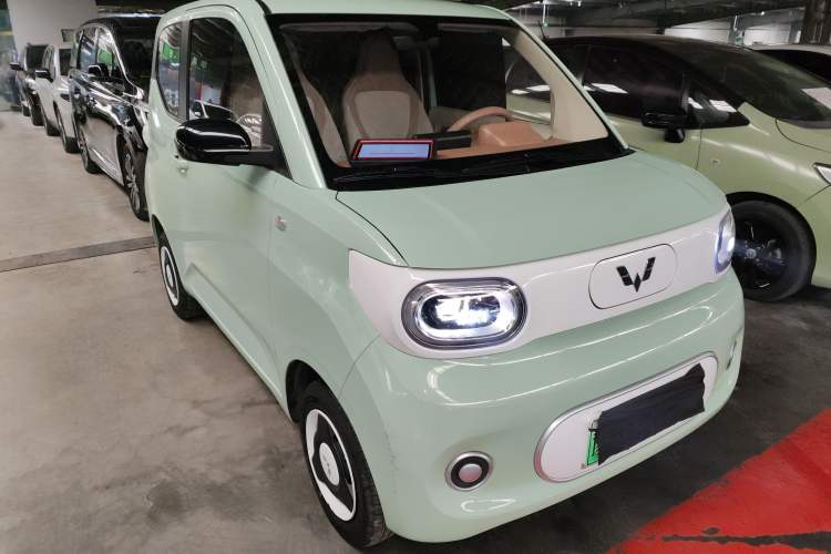 Used Wuling Hongguang MINIEV 2024 3rd Generation 215km Youth Edition
