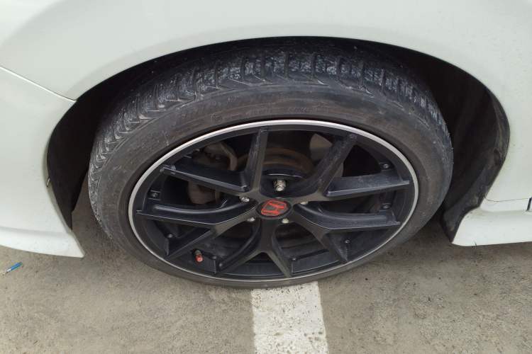 Used Honda Jade 2014 1.8L Automatic Comfort Elite Version 5 Seats
