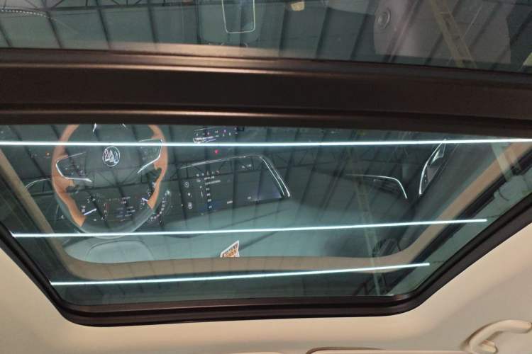 Used Buick Envision 2023 Encore S 552T Two-Wheel Drive Luxury Model
