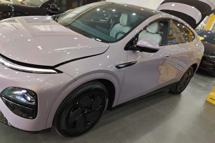 Used XPeng G6 2025 625 Long-Range Max Flagship Edition
