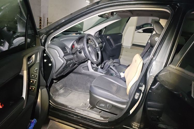 Used Subaru Forester 2013 2.5i Automatic Luxury Edition
