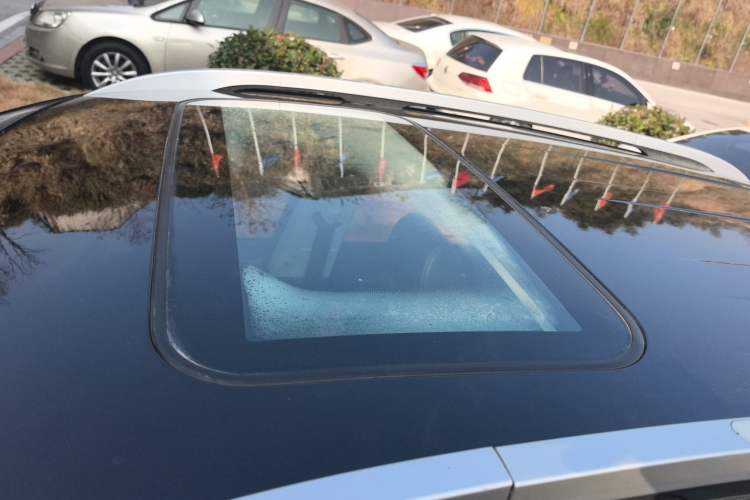 Used Soueast DX3 2018 1.5T SRG Manual Luxury Model
