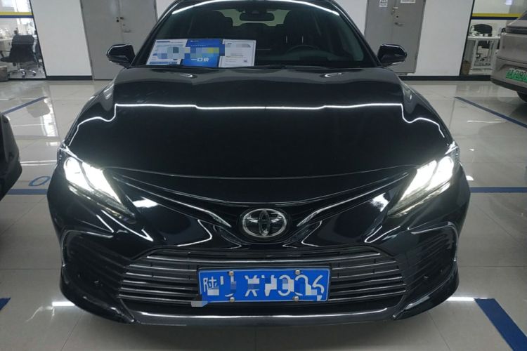 Used Toyota Camry 2021 2.0G Luxury Edition
