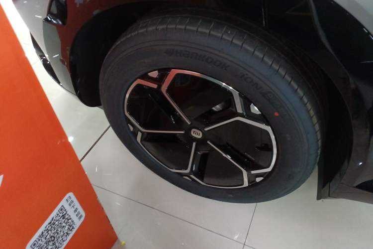 Used  YU7 2025 Ultra-Long Range Rear-Wheel Drive Version
