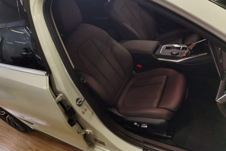 Used BMW 3 Series 2023 325Li M Sport Package
