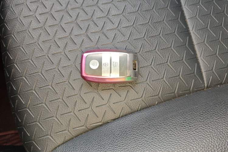 Used Kia kx1 Stonic 2019 1.4L Automatic Fun Edition China V Standard
