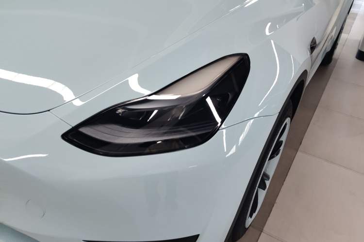 Used Tesla Model Y 2023 Rear-Wheel-Drive Version